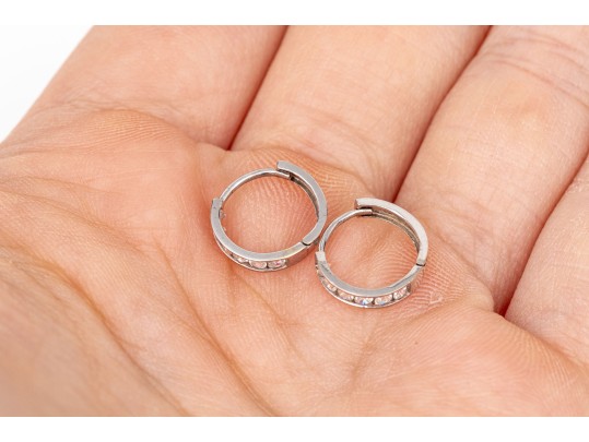 14k White Gold Classic Channel Cz Set Hinged Round Hoop Earrings