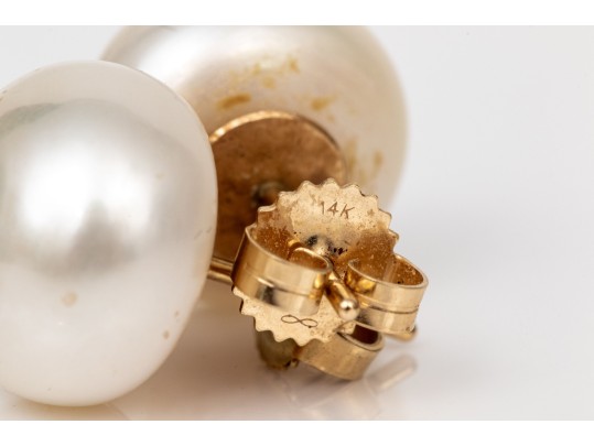 14k Yellow Gold Striking 13mm Cultured Freshwater Pearl Earrings