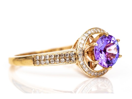 10k Yellow Gold Pretty Tanzaite And Diamond Halo Ring, Size 6.5