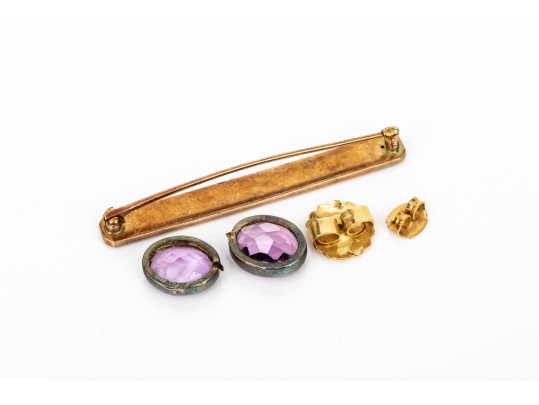 Collection Of Scrap Jewelry Pieces, Including 18k, 14k, Sterling And Gold Filled