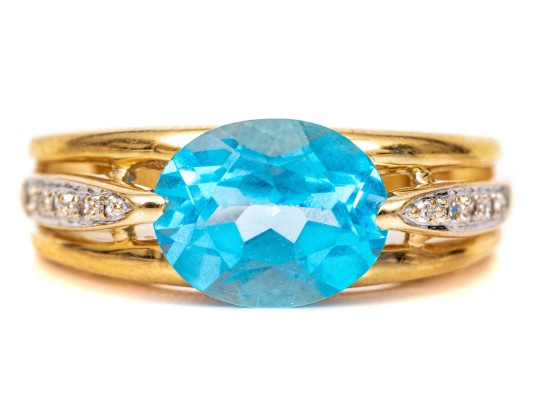 14k Yellow Gold Striking East/west Set Blue Topaz And Diamond Ring, Size 6.75