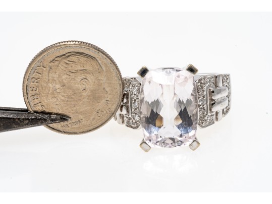 14k White Gold Pretty Palest Pink Morganite And Diamond Trimmed Ring, Size 8