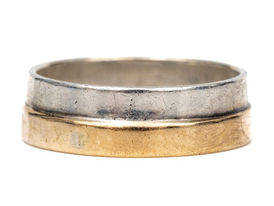 18k And Sterling Silver Contemporary Ridged 6mm Band Style Ring, Size 7.5