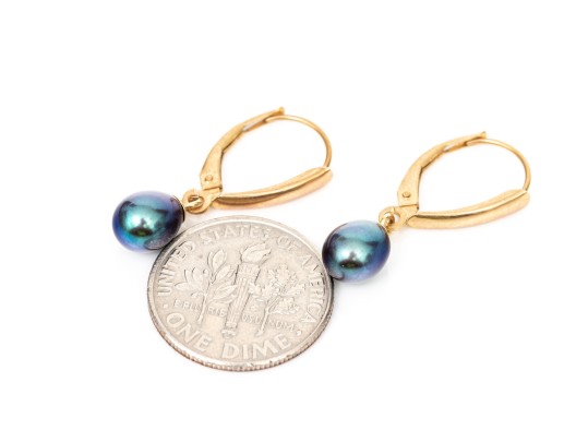 14k Yellow Gold Striking Black Cultured Freshwater Pearl Drop Earrings