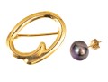 14k Yellow Gold Circle Brooch And Half Pair Cultured Freshwater Pearl Earring