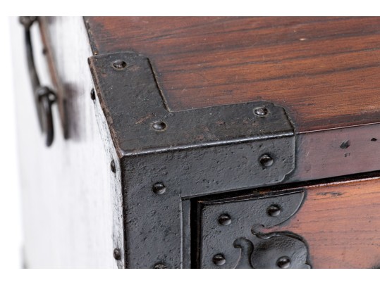Japanese Tansu Chest