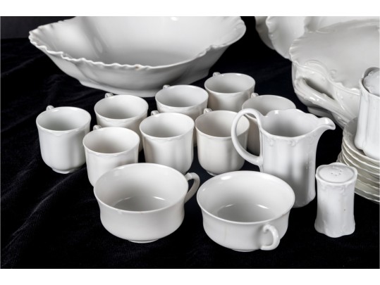 Large Group Of Haviland & Co. Limoges / Rosenthal Mixed White French Porcelain Dishes 