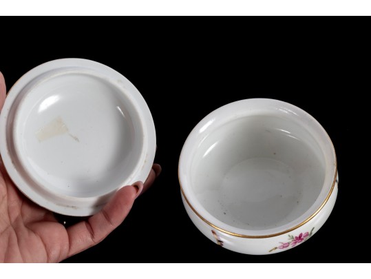 Mid-19th Century Meissen Porcelain Floral Trinket Box