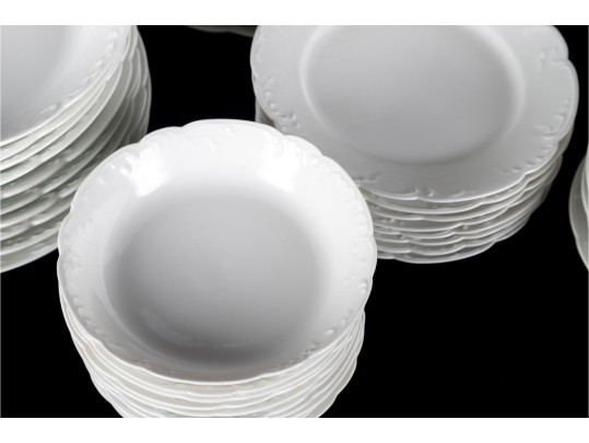 Large Group Of Haviland & Co. Limoges / Rosenthal Mixed White French Porcelain Dishes 