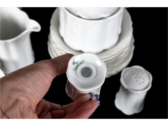 Large Group Of Haviland & Co. Limoges / Rosenthal Mixed White French Porcelain Dishes 