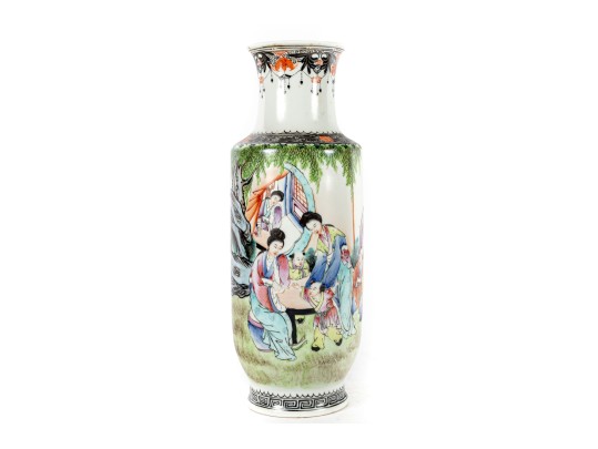 20th Century Chinese Famille Rose Porcelain Vase