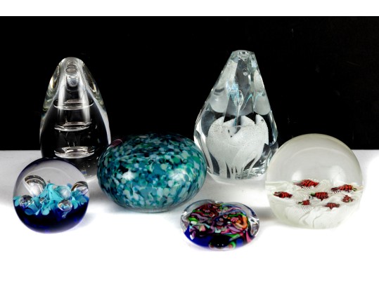 Vintage Amethyst Purple Art Glass Owl Honeycomb Vase