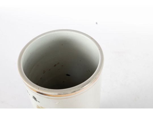 Early 20th Century Chinese Porcelain Brush Pot