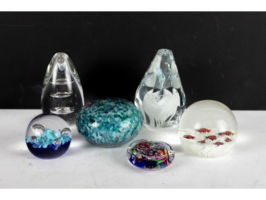 Vintage Amethyst Purple Art Glass Owl Honeycomb Vase