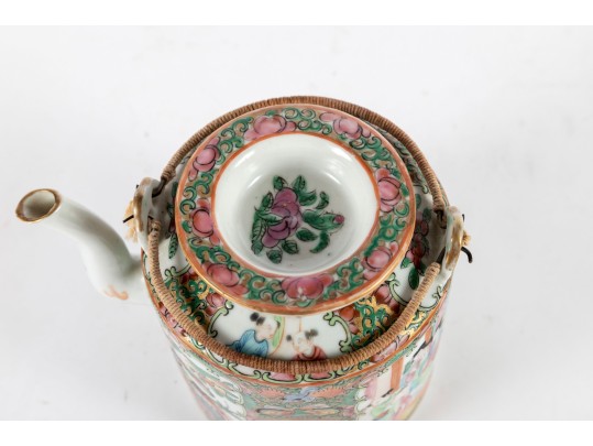Chinese 19th Century Rose Mandarin Teapot 