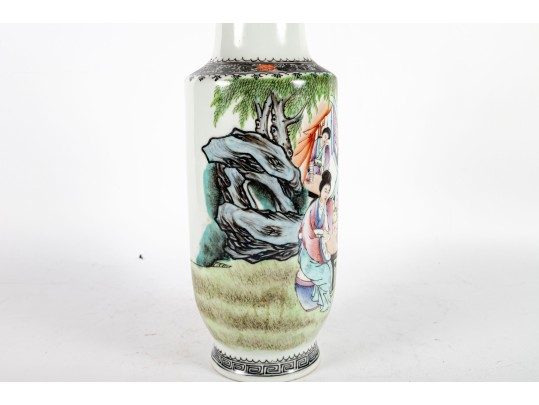 20th Century Chinese Famille Rose Porcelain Vase