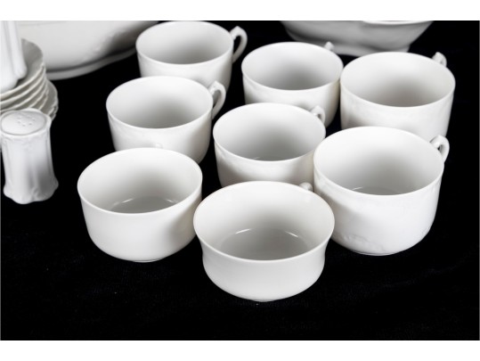 Large Group Of Haviland & Co. Limoges / Rosenthal Mixed White French Porcelain Dishes 