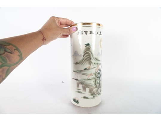 Early 20th Century Chinese Porcelain Brush Pot