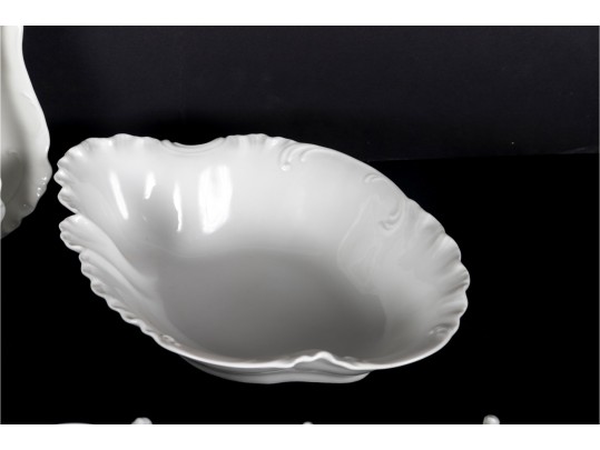 Large Group Of Haviland & Co. Limoges / Rosenthal Mixed White French Porcelain Dishes 