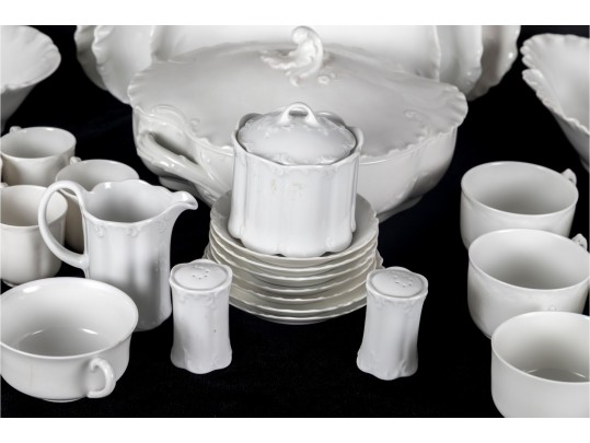 Large Group Of Haviland & Co. Limoges / Rosenthal Mixed White French Porcelain Dishes 