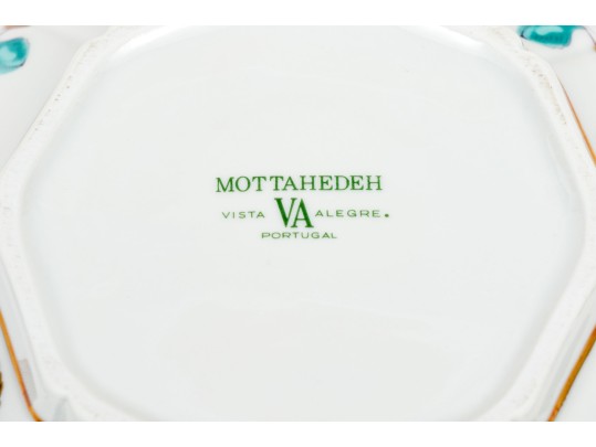 Mottahedeh Vista Alegre Hand-painted Porcelain Lobed Bowl
