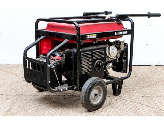 Honda EM 6500SX Portable Gas Powered Generator