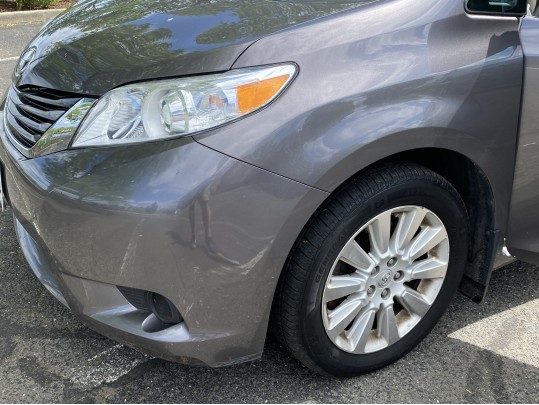 2014 Toyota Sienna LE Minivan 4D, 110166 Miles, Estate Vehicle ***LIMITED TO CT RESIDENTS ONLY***