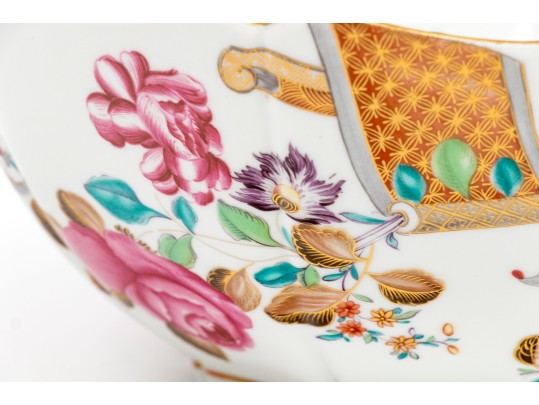 Mottahedeh Vista Alegre Hand-painted Porcelain Lobed Bowl
