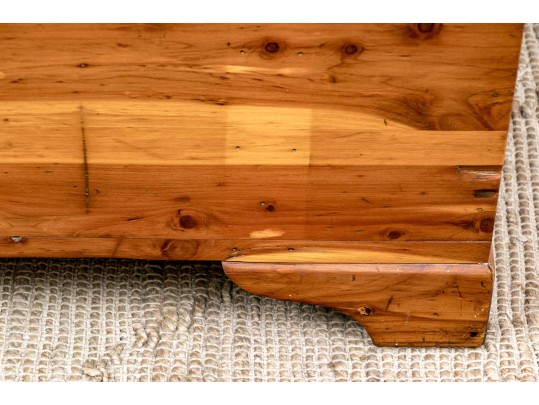 Beautiful Large Vintage Cedar Chest, Pristine And Professionally Restored