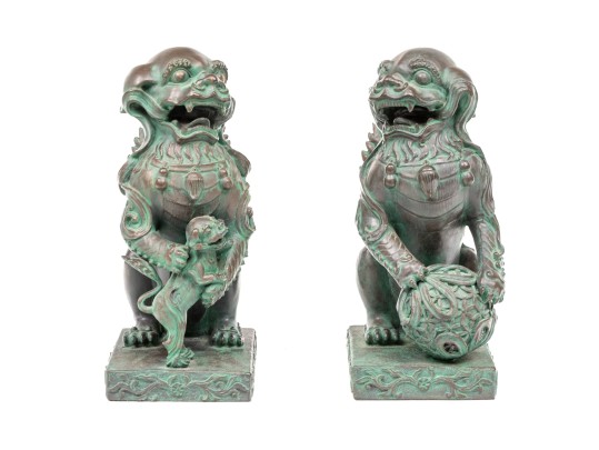 Pair Of Decorative Resin Foo Dogs