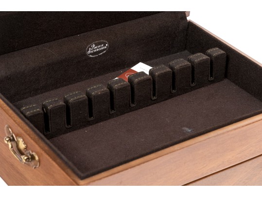 Flatware Hinged Case With Drawer