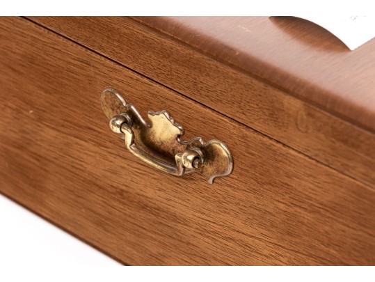 Flatware Hinged Case With Drawer