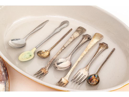 Group Of Silverplate And Other Table Wares