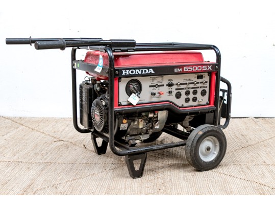 Honda EM 6500SX Portable Gas Powered Generator