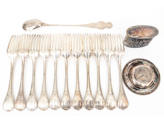 Group Of Coin Silver Forks And Small Items    25.835 Troy Ozs. 