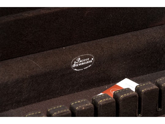 Flatware Hinged Case With Drawer