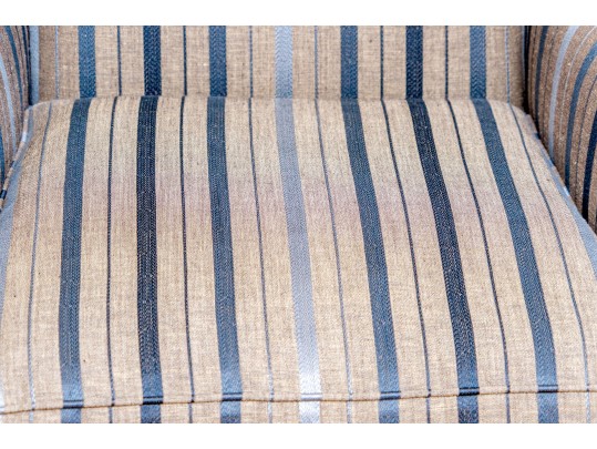 Quality Mahogany Queen Anne Style Wingback Chair