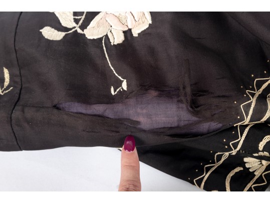 Chinese Silk Embroidered Robe