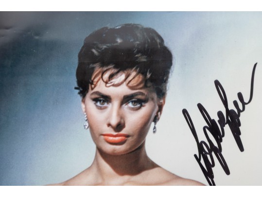 Signed Photograph Of Sophia Loren