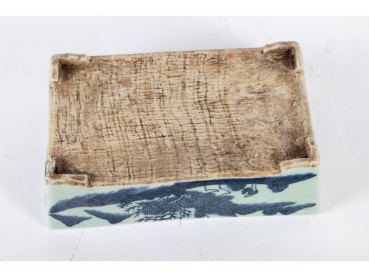 Small Chinese Qing Porcelain Blue & White Planter