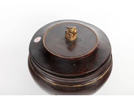 Early 20th Century Chinese Wood Storage Box