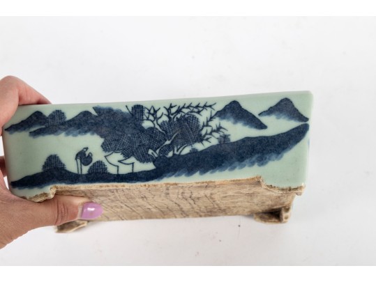 Small Chinese Qing Porcelain Blue & White Planter