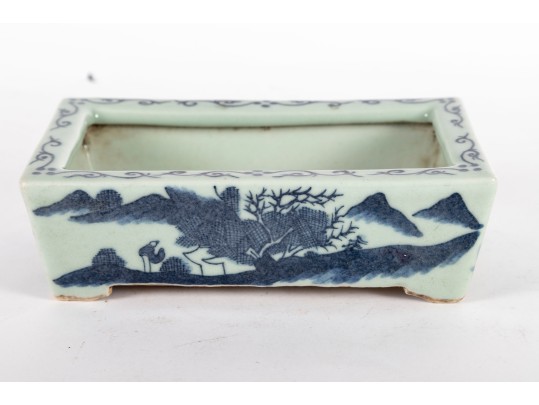 Small Chinese Qing Porcelain Blue & White Planter