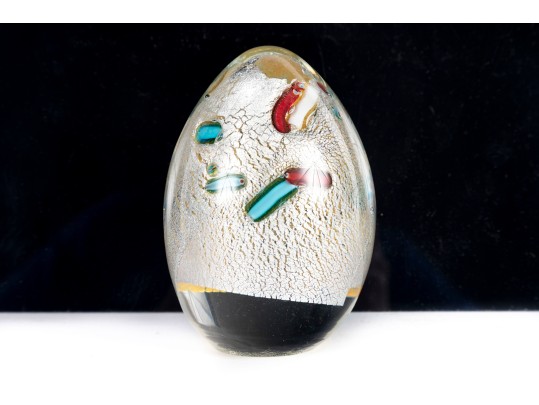 Fun Murano Art Glass Egg Paperweight