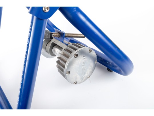 Blackburn Trakstand Fluid Indoor Cycling Trainer