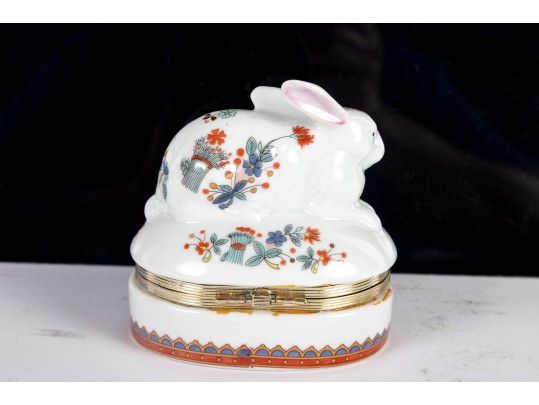 Imari Style Porcelain Rabbit Trinket Box