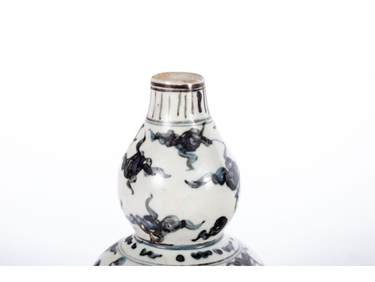 Chinese Blue And White Double Gourd Porcelain Vase