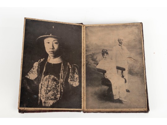 Antique Chinese Leporello Of The Imperial Household, Cixi And Puyi