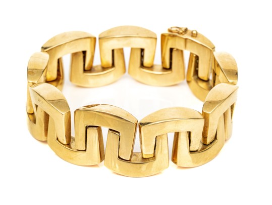 18k Yellow Gold Striking Chunky Opposing 