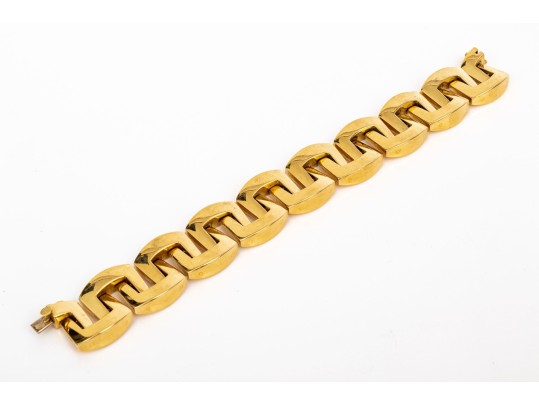 18k Yellow Gold Striking Chunky Opposing 